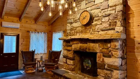 LODGE — image 13 of 13