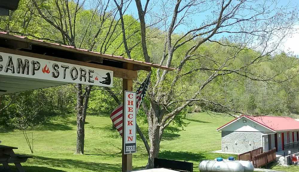 4 Guys RV Park - Photo 5