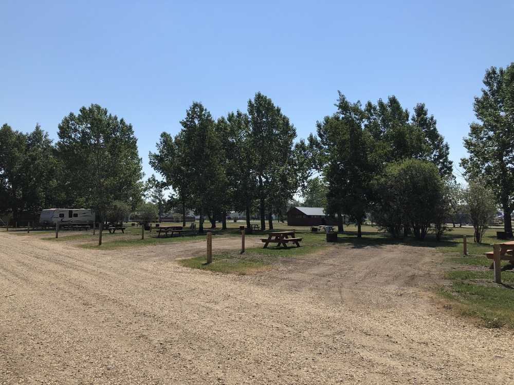 Hythe Municipal Campground, Hythe, Alberta - Photo 5