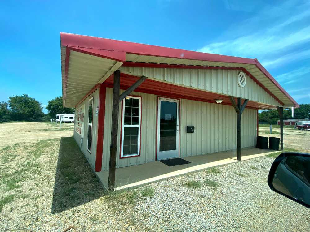 Peaceful Home RV Park, Valliant, Oklahoma - Photo 3