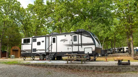 Premium Pull-Thru RV Site — image 5 of 5