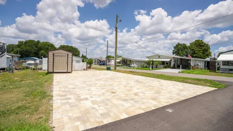 Elite Full Hookup RV Site — image 1 of 3