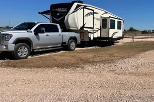 South Bell Lodging RV Park – photo 2