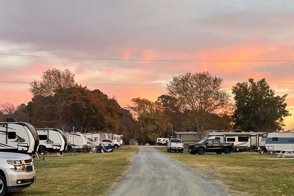 Roaring Point Waterfront Campground – photo 1