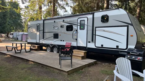 R30 - Jay Flight by Jayco — image 1 of 6