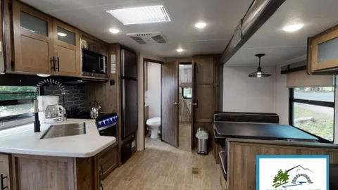 Terrace RV — image 7 of 7
