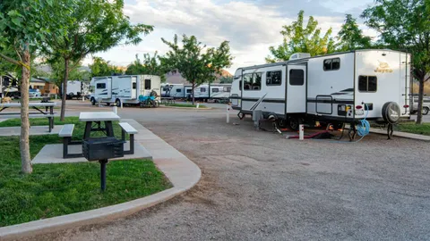 Standard Full Hookup Pull Through 20/30/50amp RV Site — image 1 of 1