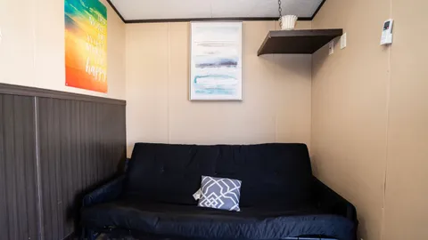 Executive Suite 1 — image 2 of 10
