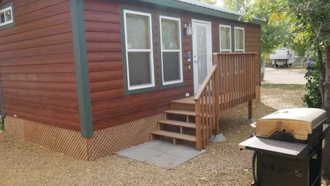 Deluxe Cabin - Cozy Coal — image 1 of 7