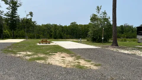 Silver FHU back-in RV Sites — image 5 of 5