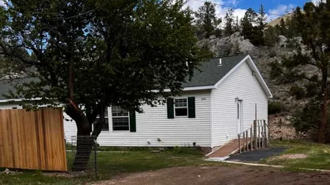 Lake Hauser Vacation Home — image 1 of 12