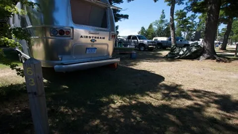W/E Campsite - Lakeview — image 2 of 11