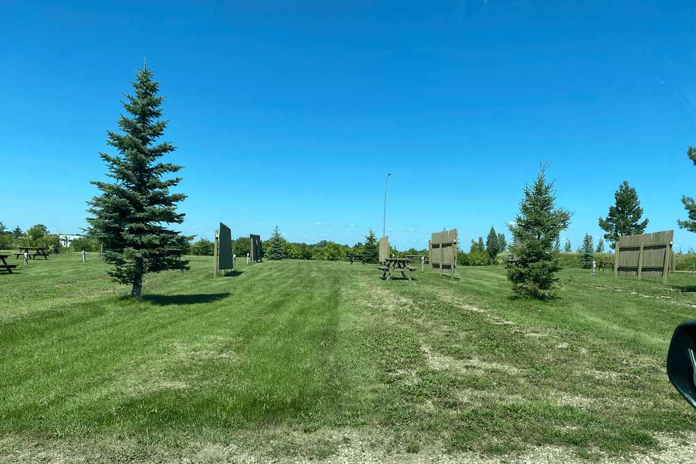 Silver Creek Campground, Brandon, Manitoba - Photo 3