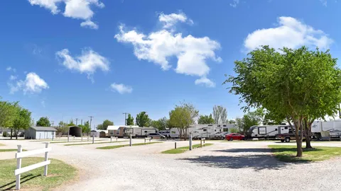 Long Term - 30 Amp FHU RV Site — image 2 of 9