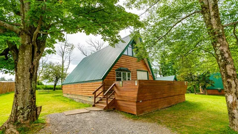 Premium Cindy Bear Chalet 2 Bedroom — image 1 of 11