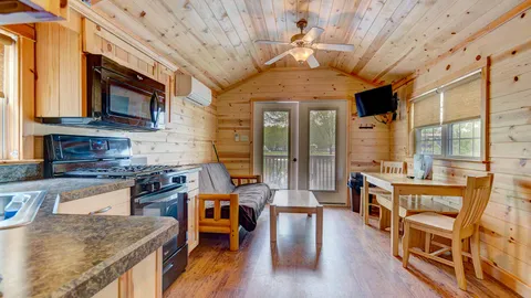 Hudson Valley Forest Cabin — image 2 of 11