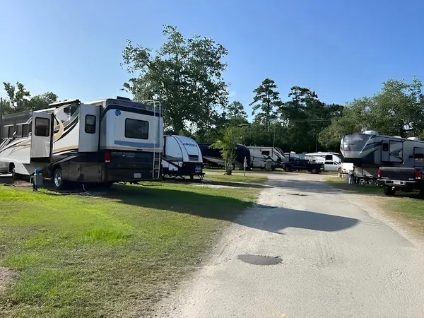 Salt Bayou Kampground - Slidell, LA campground