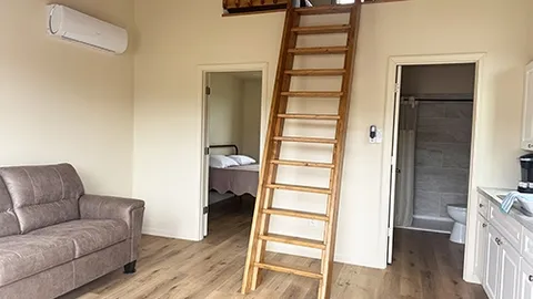 Wildlife Lane Deluxe Cabin 07 — image 2 of 20