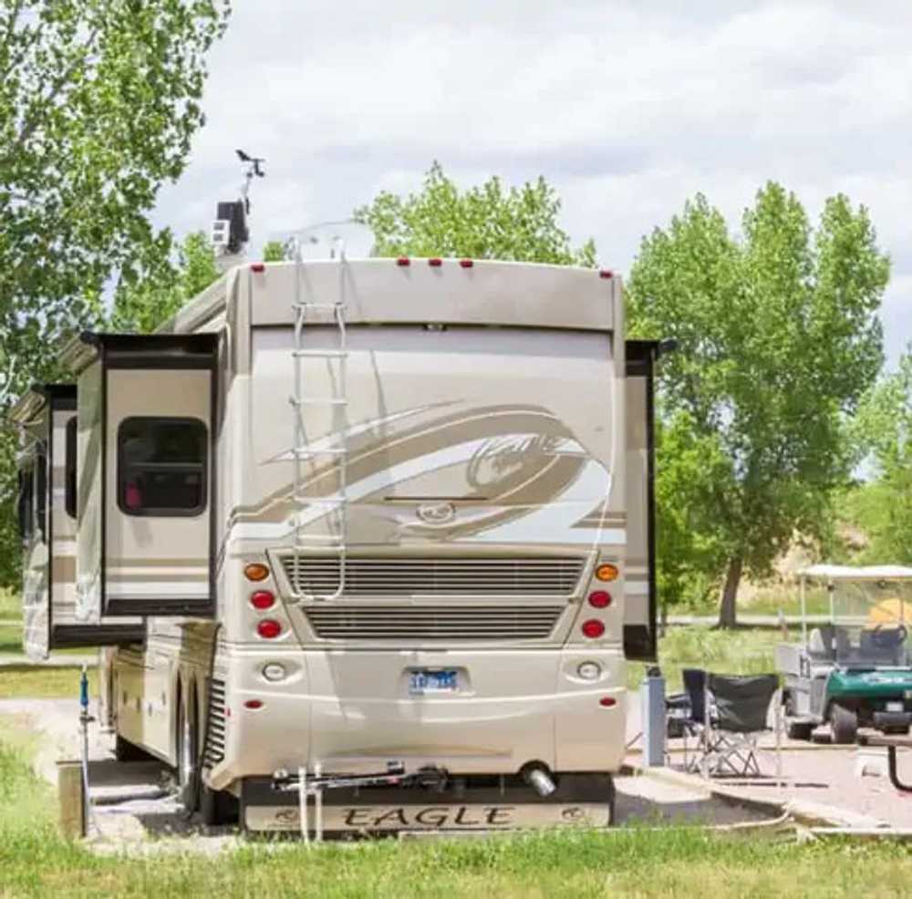 King RV Park, Thackerville, Oklahoma - Photo 5