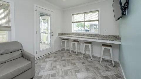 Cape Cottage — image 2 of 15