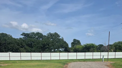 40x80 Back in site electric included — image 1 of 1