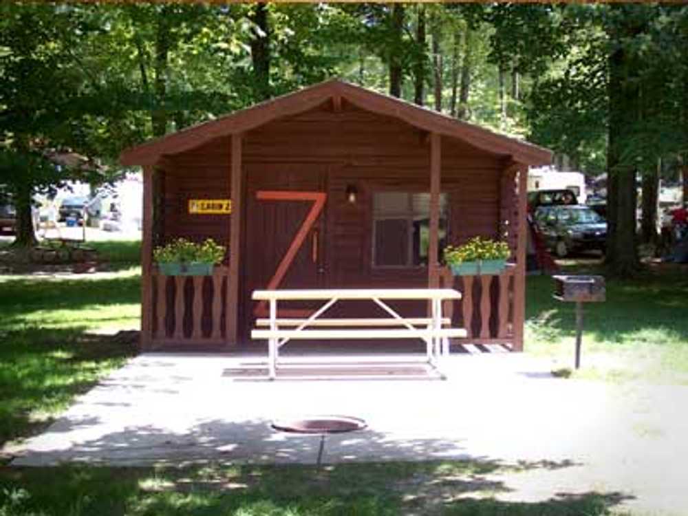 Bungalow (Rustic Cabin)