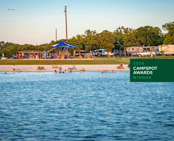 The Vineyards Campground & Cabins, Grapevine, Texas campground