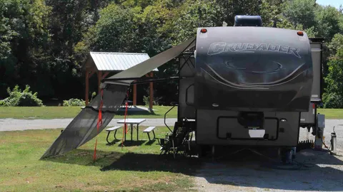 30/50 Amp Waterfront Pull-Through RV Site — image 4 of 4