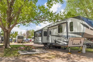 Cheyenne Sky RV Park – photo 5