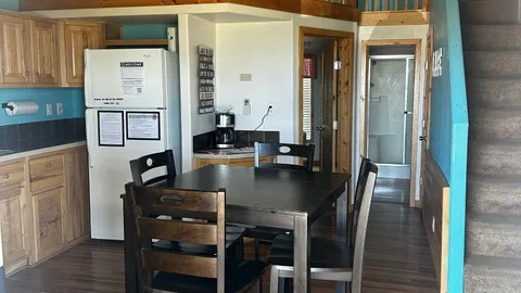Modern Lodging - Anglers Oasis — image 2 of 10