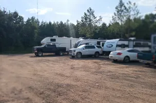 Rolling Pines RV Park – photo 4