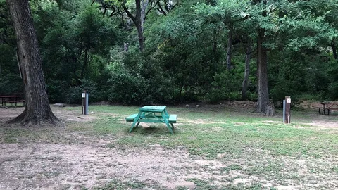 Full Hook-Up RV Site — image 2 of 4