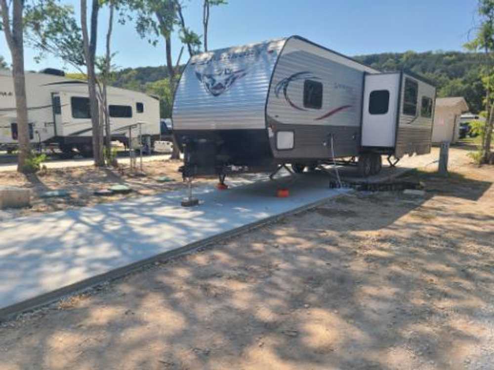 Soggy Dollar Camp, New Braunfels, Texas - Photo 4
