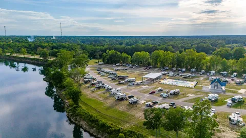 Lake View RV Site — image 2 of 3