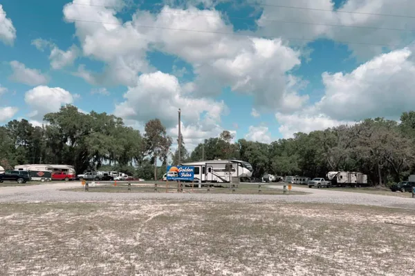 Golden Isles RV – photo 1