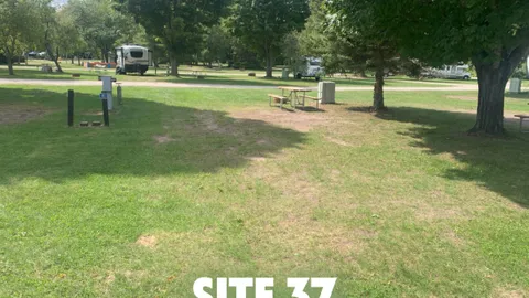 Full Hookup 50 Amp RV Site — image 2 of 9