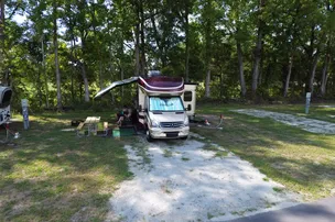 The Lakes RV & Cabin Resort – photo 4