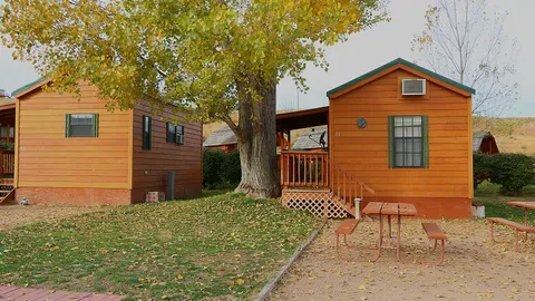 Turtle Den Cabin — image 1 of 4