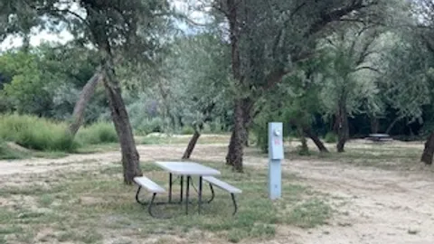 Premium Riverside Full Electric RV Site — image 2 of 5