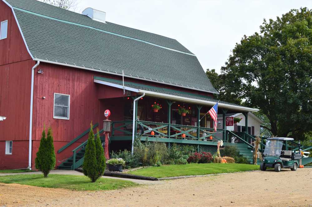 Rustic Barn Campground and RV Park - Photo 2