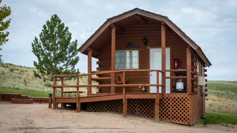 Bear Cabin — image 1 of 5