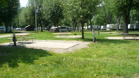 Standard Back-In RV/Tent Site — image 1 of 2