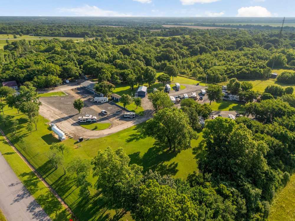Crossroads RV Park -  Porter, OK - Photo 4
