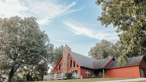 Hilltop — image 1 of 43