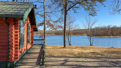 4 Person Cabin — image 2 of 8