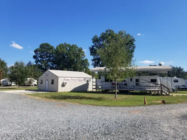 New Wave RV Park campground
