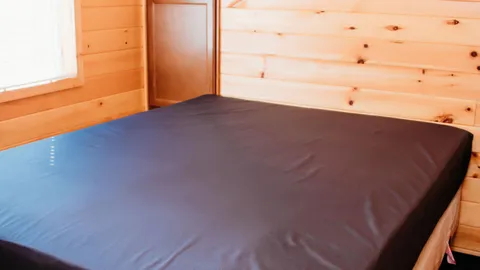 Deluxe Cottage — image 11 of 11