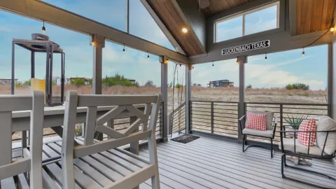 Tiny Home 154 - There’s No Lookin’ Bach — image 27 of 27