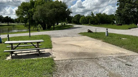 Lake Side PT Site — image 1 of 1