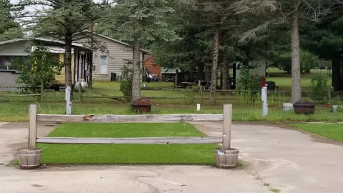 Full Hookup RV site w/ concrete pad — image 2 of 3